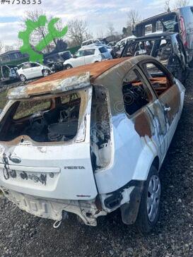 Ford Fiesta Sağ Arka Marşpiyel Sacı çıkma parça