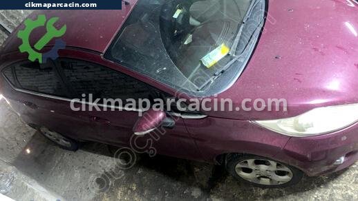 Ford Fiesta Sağ Ön Far çıkma parça