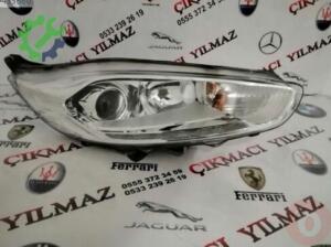 Ford fiesta sağ led far çıkma yedek parça