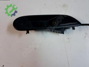 FORD FİESTA SAĞ ÖN KAPI İÇ AÇMA KOLU ÇERÇEVESİ