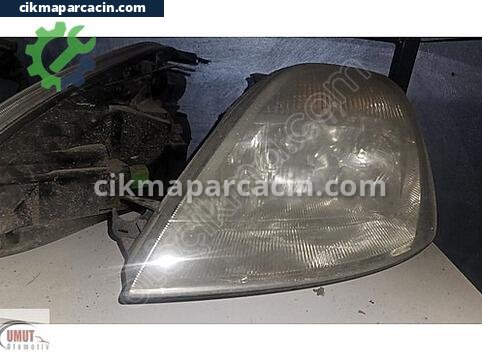 Ford Fiesta Sağ Ön Far çıkma parça