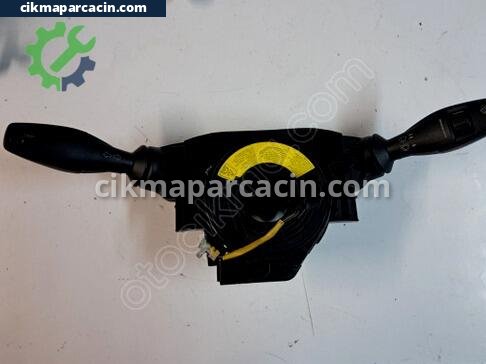 Ford Fiesta Sinyal Kolu çıkma parça