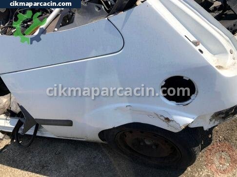Ford Fiesta Sol Arka Çamurluk çıkma parça