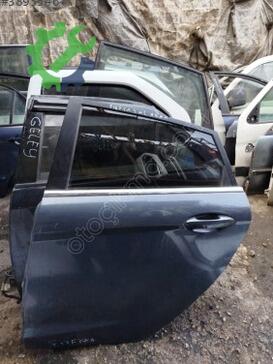 Ford Fiesta Sol Arka Kapı çıkma parça