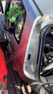 Çıkma Orijinal Sol Arka Çamurluk Ford Fiesta Kesme