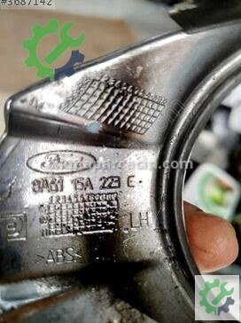 Ford Fiesta Sis Farı Çerçevesi çıkma parça
