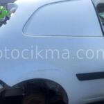 Ford Fiesta tek kapı sağ arka çamurluk hatasız orjinal çıkma