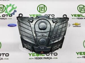 Ford Fiesta 2000-2010 Teyp 8A6T18K811BD Çıkma