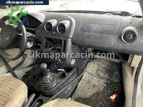 Ford Fiesta Torpido çıkma parça