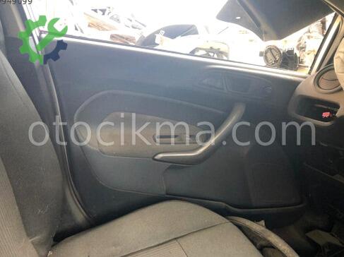 Ford Fiesta Havalandırma Izgaraları çıkma parça