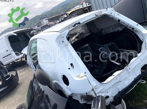 Ford Fiesta Tavan çıkma parça