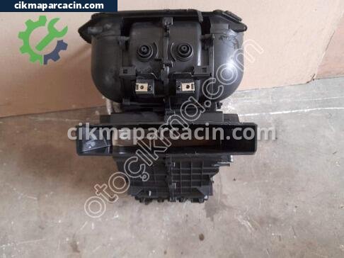 Ford Fiesta Kalorifer Kutusu çıkma parça