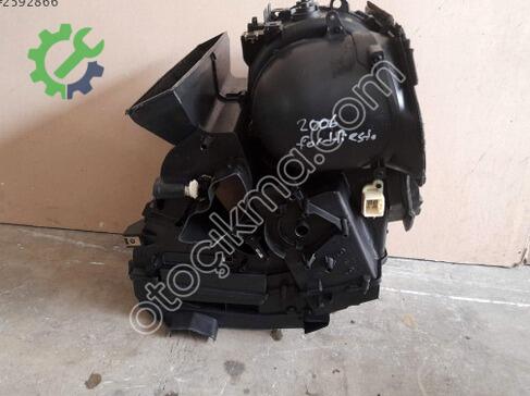 Ford Fiesta Kalorifer Kutusu çıkma parça