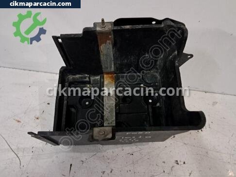 Ford Fiesta Akü çıkma parça