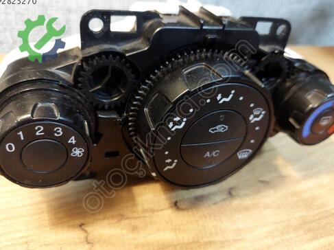 Ford Fiesta Klima Kontrol Paneli 8661-19980-AE çıkma parça