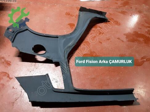 Ford Tourneo Courier Arka Çamurluk çıkma parça