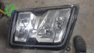 Ford FMax kamyon tır için sağ far çıkma orjinal