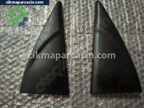 Ford Focus Arka Cam çıkma parça