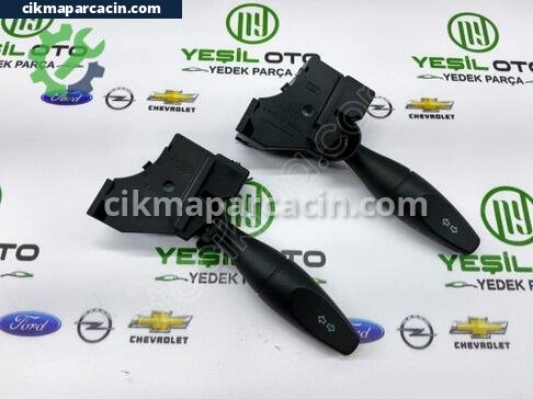 Ford Focus Sinyal Kolu çıkma parça