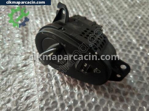 Ford Focus Far Anahtarı çıkma parça