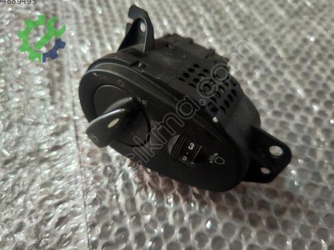Ford Focus Far Anahtarı çıkma parça