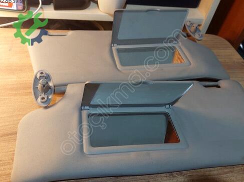 Ford Focus Güneşlik çıkma parça