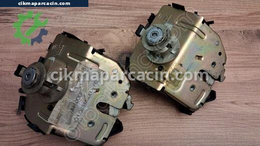 Ford Focus Bagaj Kilidi çıkma parça