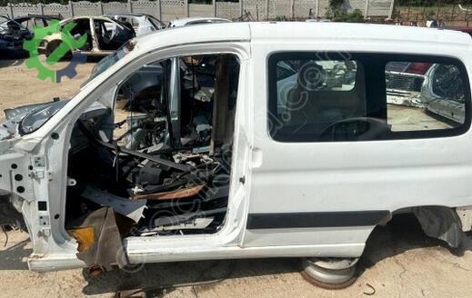 Ford Focus Tavan çıkma parça