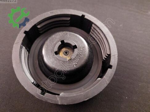 Ford Mondeo Yedek Su Deposu 95BB-8100-AA çıkma parça