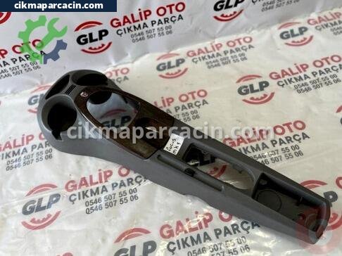 Ford Focus Orta Konsol çıkma parça