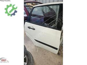 Ford Focus 1 sağ arka kapı