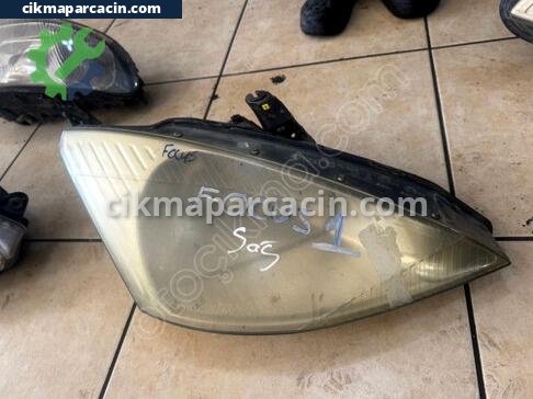 Ford Focus Sağ Ön Far çıkma parça