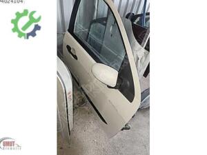 Ford Focus 1 sağ ön kapı