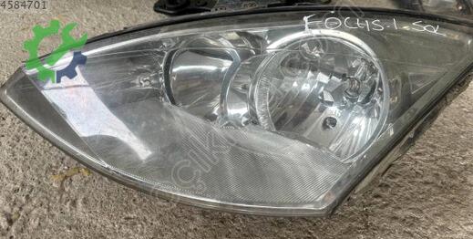 Ford Focus Far çıkma parça