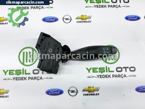 Ford Focus Sinyal Kolu çıkma parça