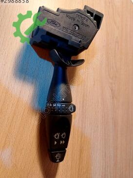 Ford Focus Sinyal Kolu 98AG17A553DC çıkma parça