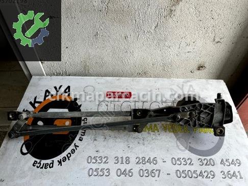 Ford Focus Silecek Motoru çıkma parça
