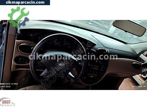 Ford Focus Torpido çıkma parça