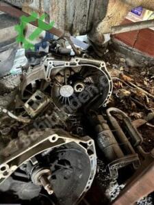 Çıkma Şanzıman Komple — Ford Focus HDI