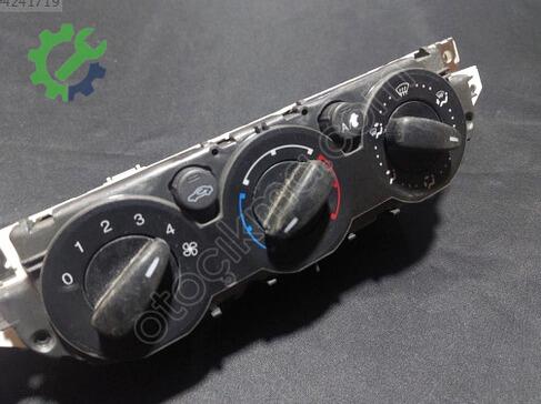 Ford Focus Klima Kontrol Paneli çıkma parça