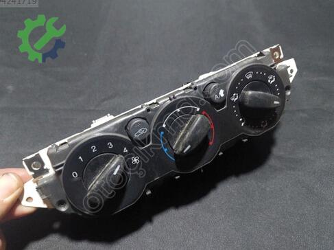 Ford Focus Klima Kontrol Paneli çıkma parça