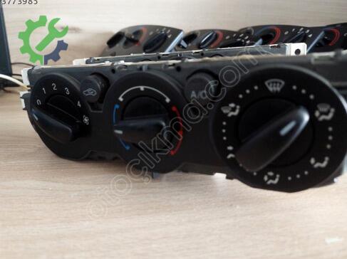 Ford Focus Klima Kontrol Paneli 3M5T çıkma parça