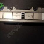 Çıkma Orijinal Cam Düğme Çerçevesi Ford Focus 8M5113D734A
