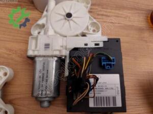 Ford Focus 2005-2010 Orijinal Çıkma Cam Motoru 981405-103