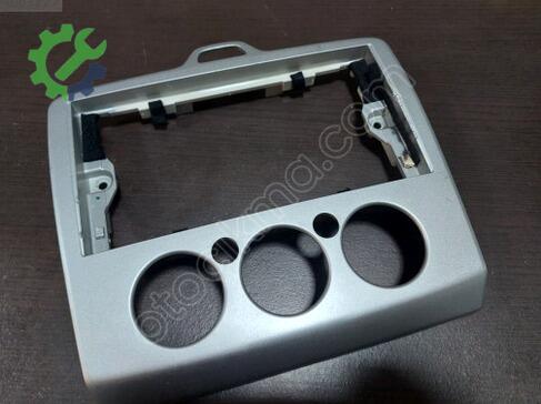 Ford Focus Teyp 4M51-044H83 çıkma parça