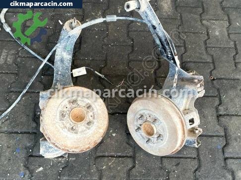 Ford Focus Arka Taşıyıcı çıkma parça