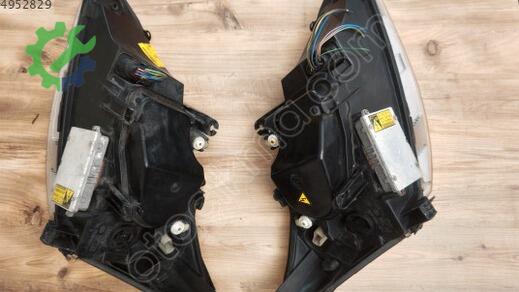 Ford Focus Sağ Ön Far çıkma parça