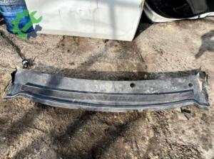 Çıkma Orijinal Ön Cam Izgarası Ford Focus