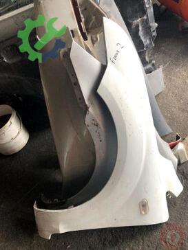 Ford Focus Sol Ön Çamurluk çıkma parça