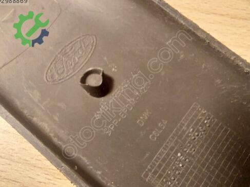 Ford Focus Tampon Bandı 4M51-17E909-AF çıkma parça